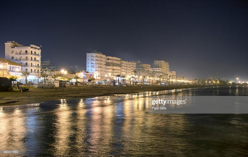 Gregorys Holiday Apartment لارنكا المظهر الخارجي الصورة
